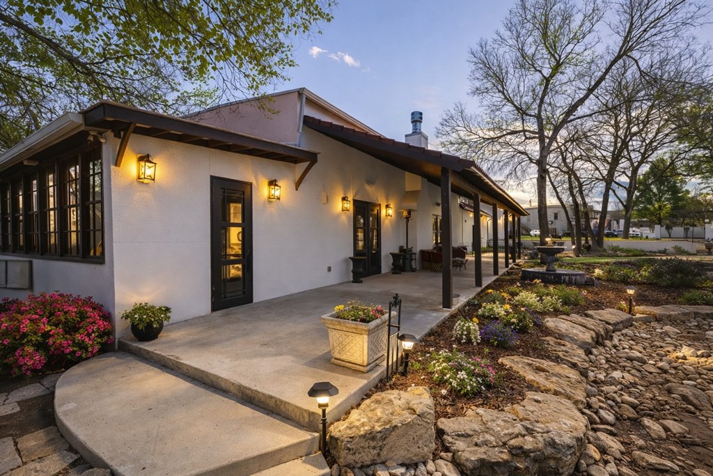 main property photo 42