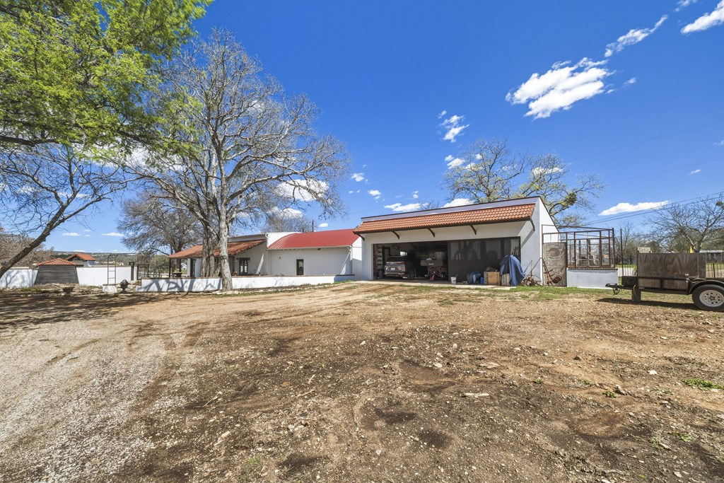 main property photo 43