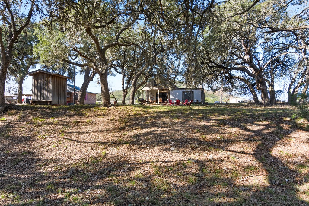 main property photo 22