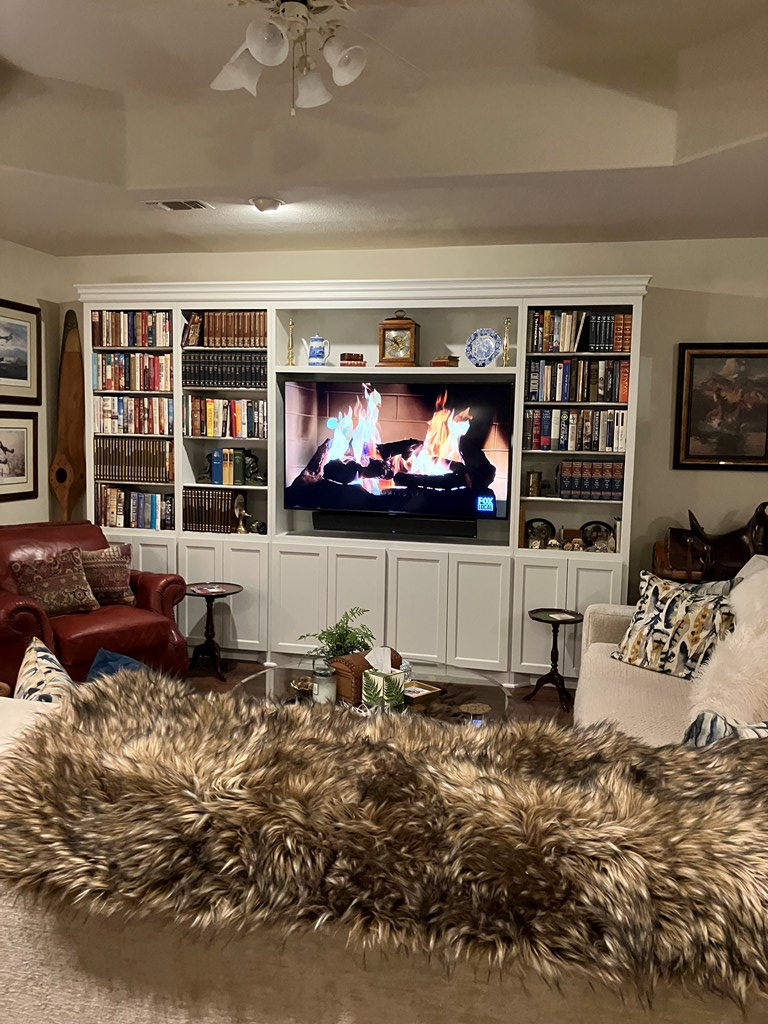 main property photo 30