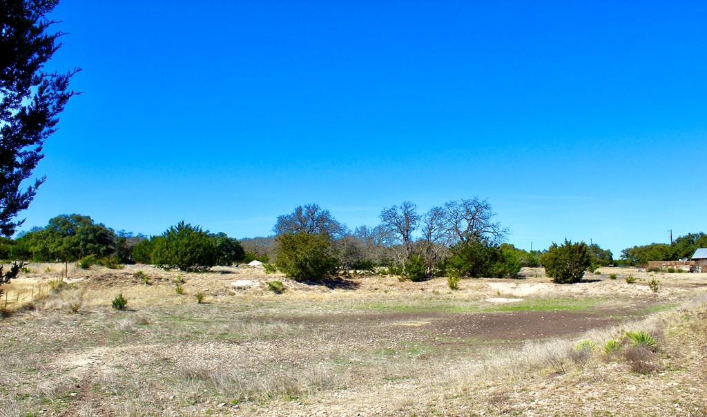 main property photo 18