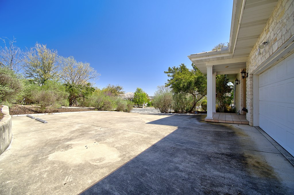 main property photo 60