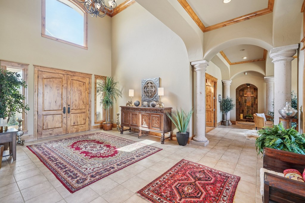 main property photo 10