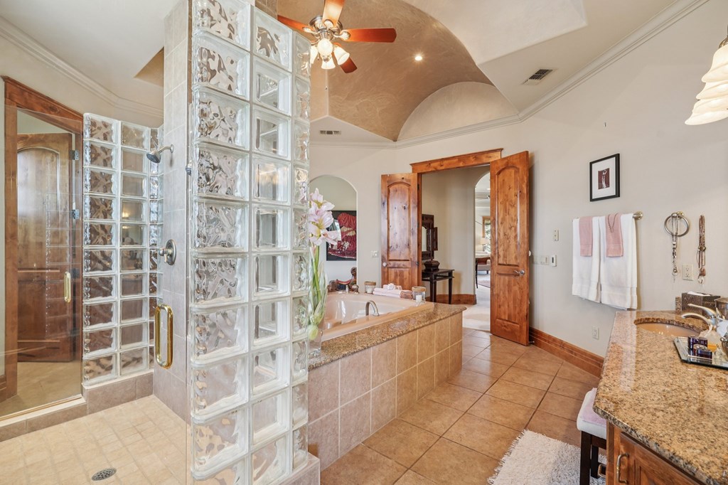 main property photo 58