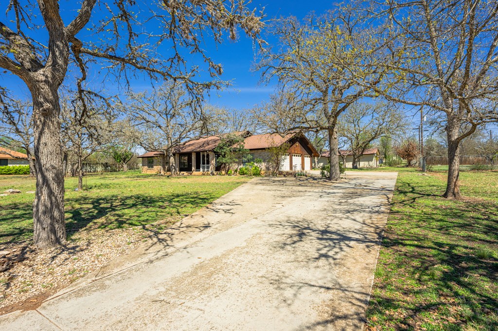 main property photo 39