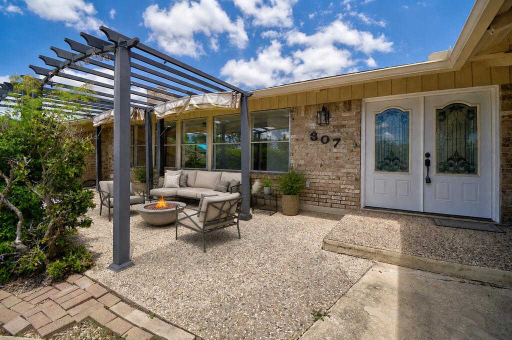 main property photo 43