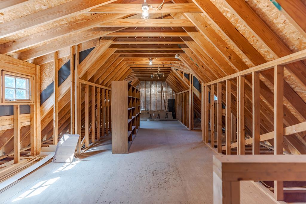 main property photo 66