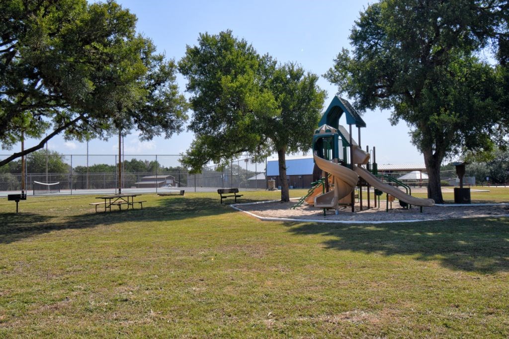 main property photo 7