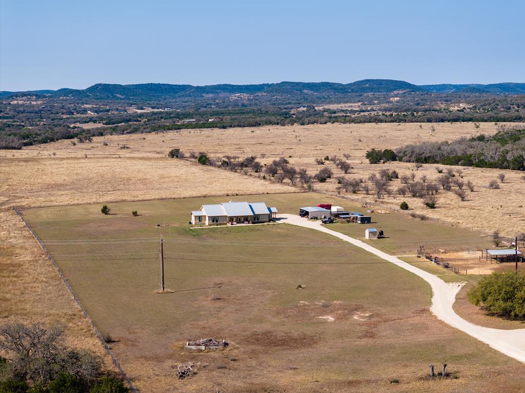 main property photo 41