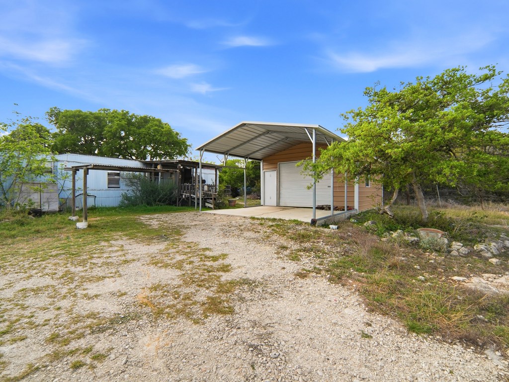 main property photo 13