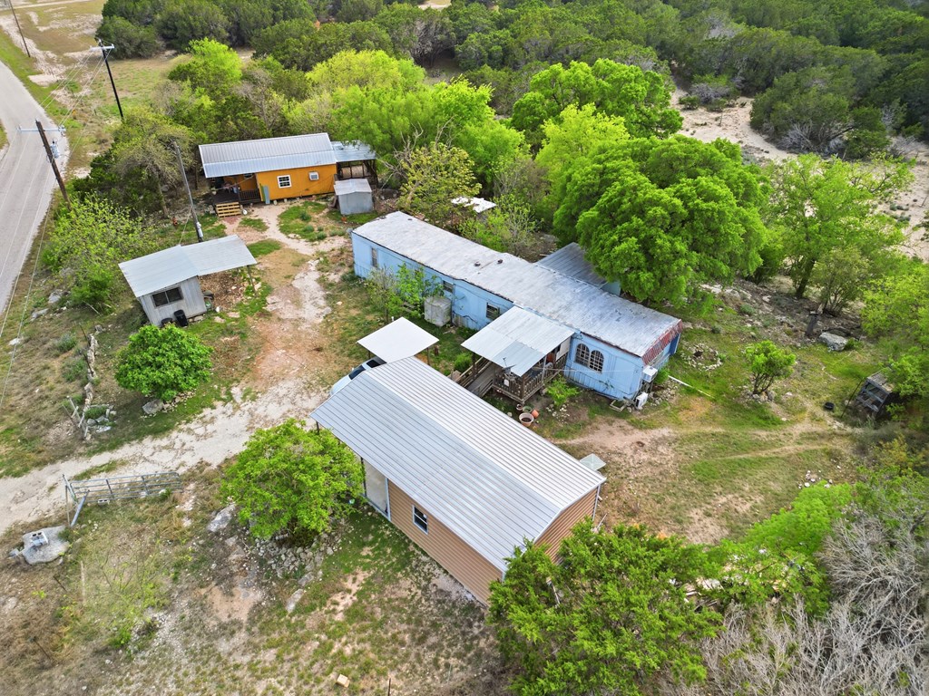 main property photo 18