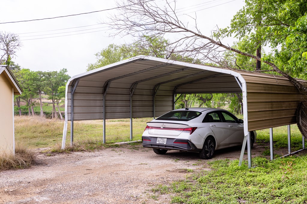main property photo 27