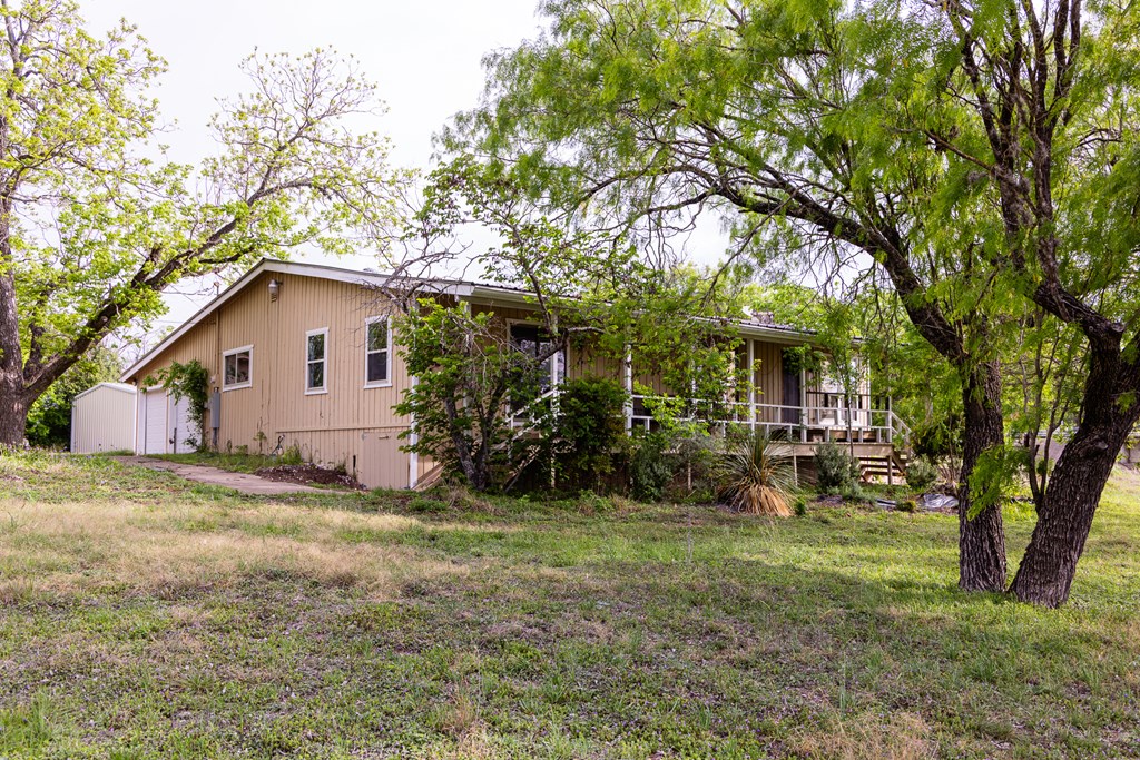 main property photo 37