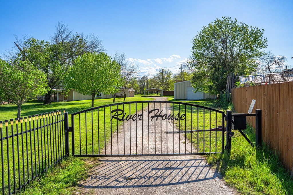 main property photo 61