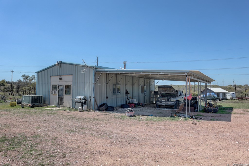 main property photo 23