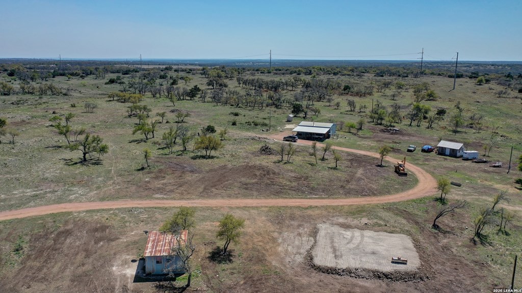 main property photo 40