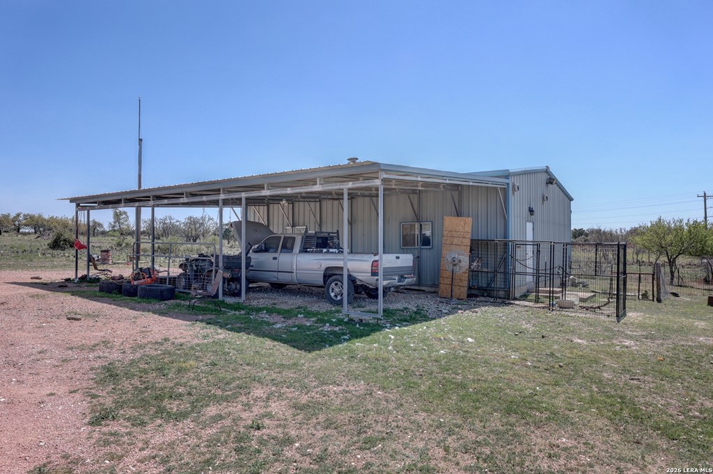 main property photo 7