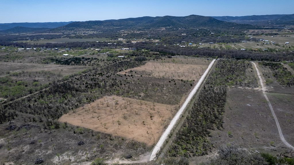 main property photo 41