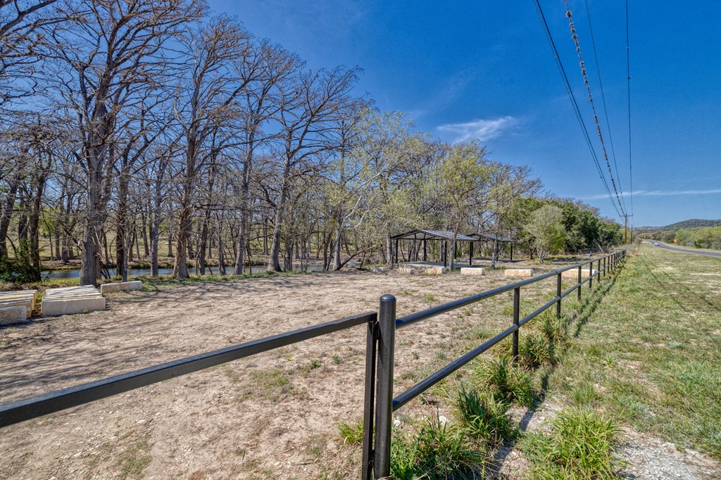 main property photo 43