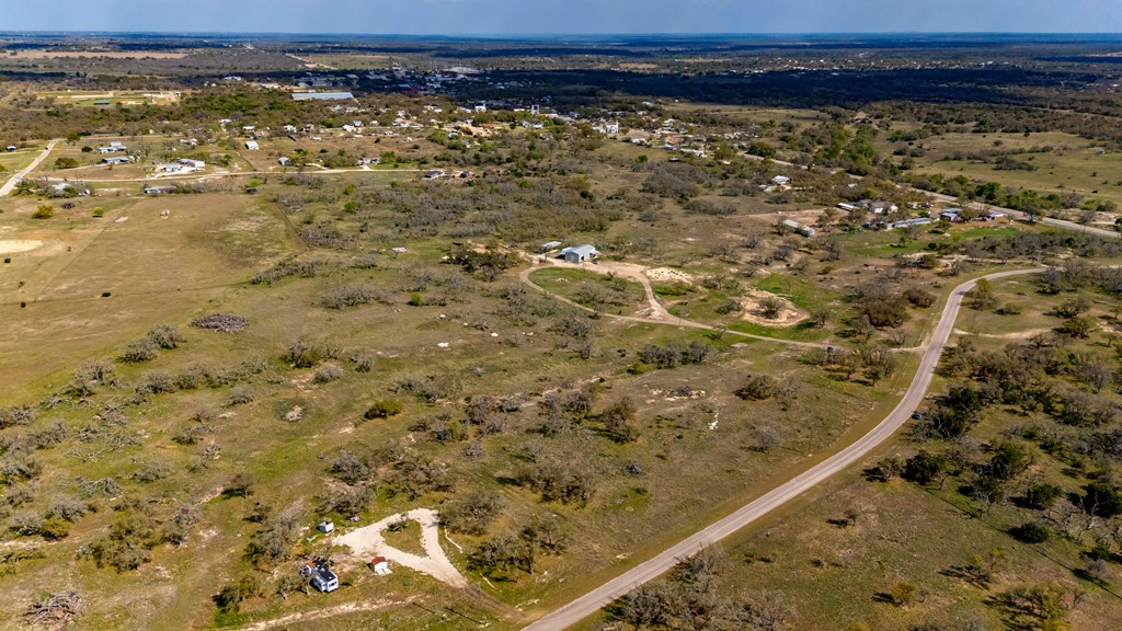 main property photo 13