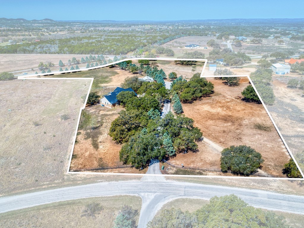 main property photo 50