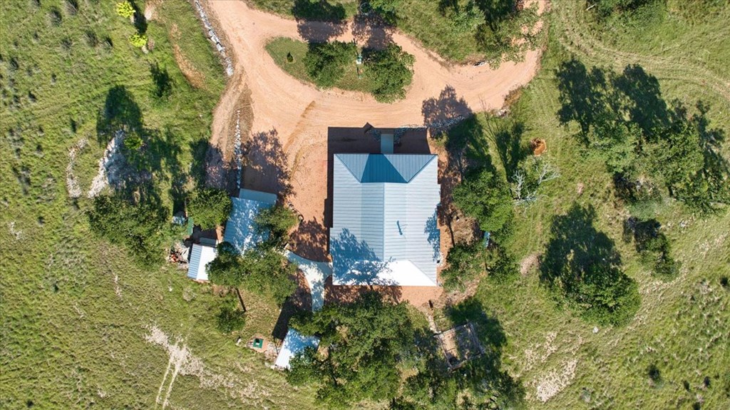 main property photo 12