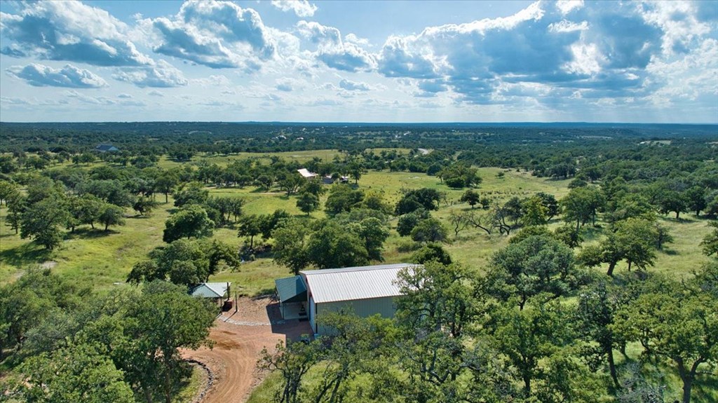 main property photo 19