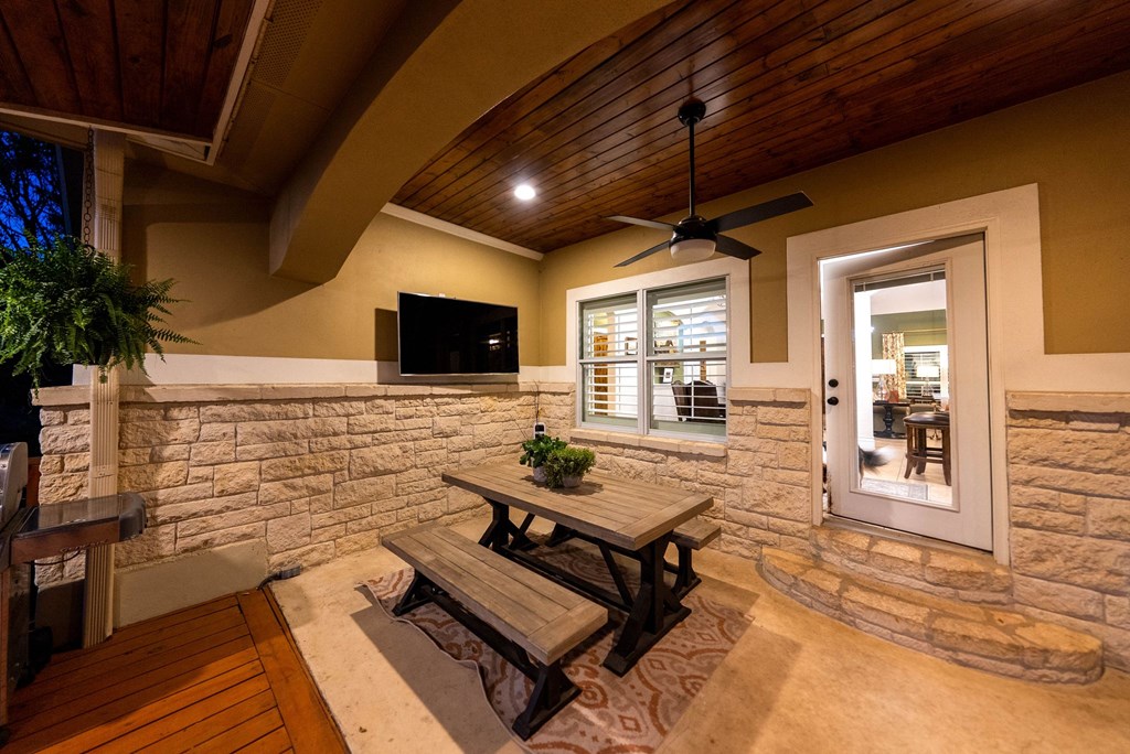 main property photo 47