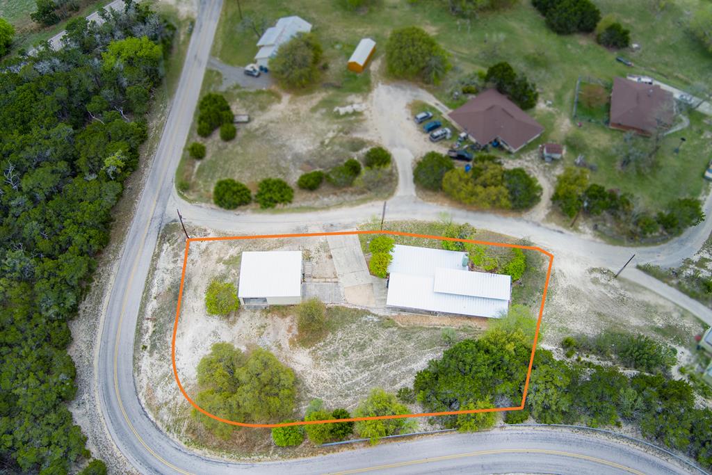main property photo 17