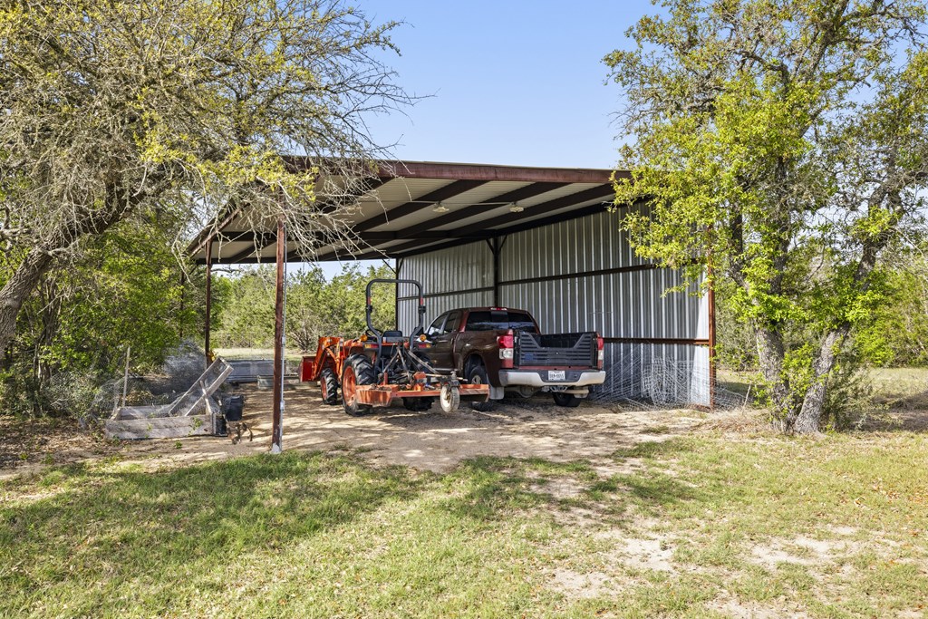 main property photo 39