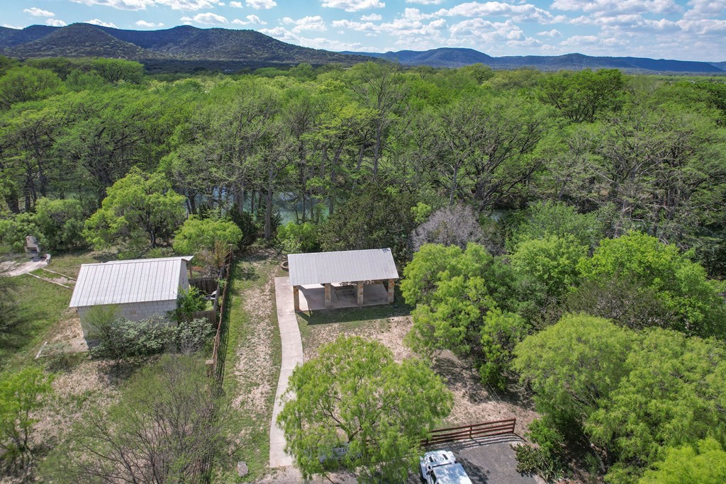 main property photo 38