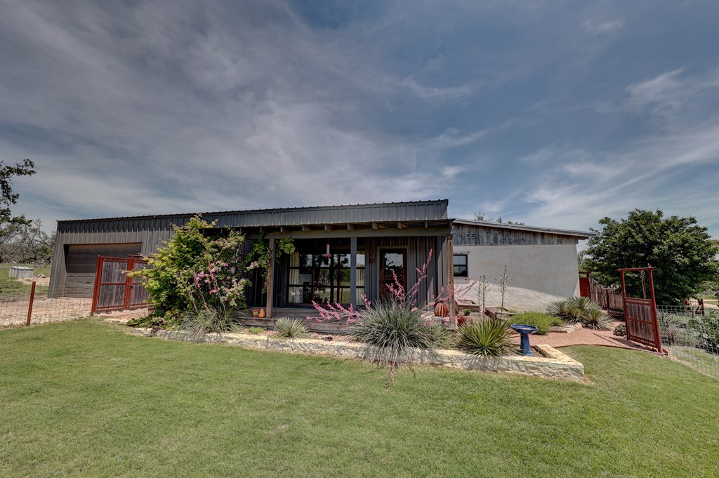 main property photo 45