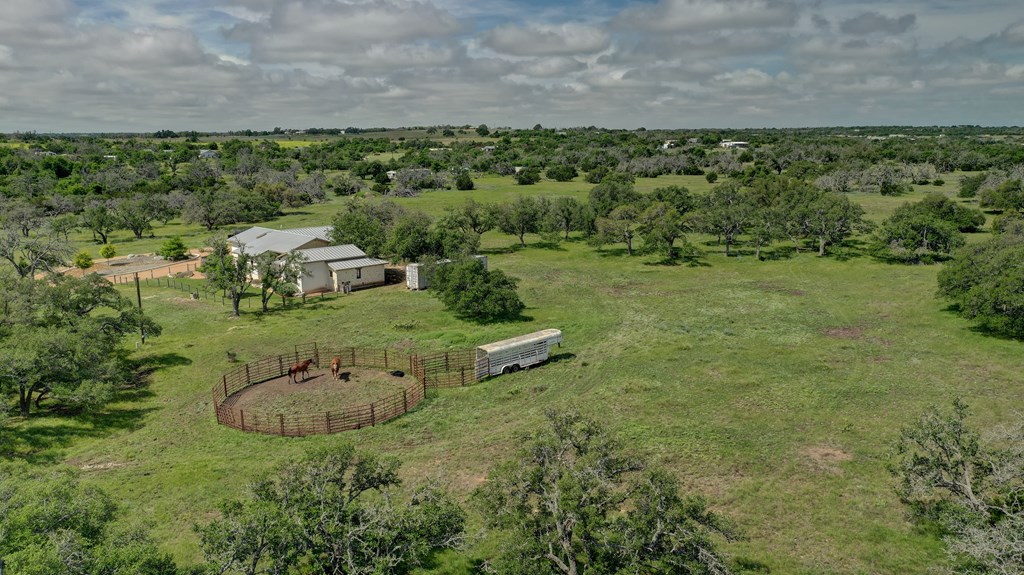 main property photo 49