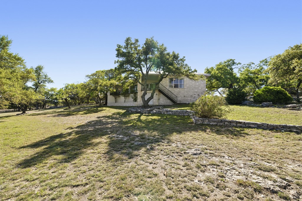main property photo 33