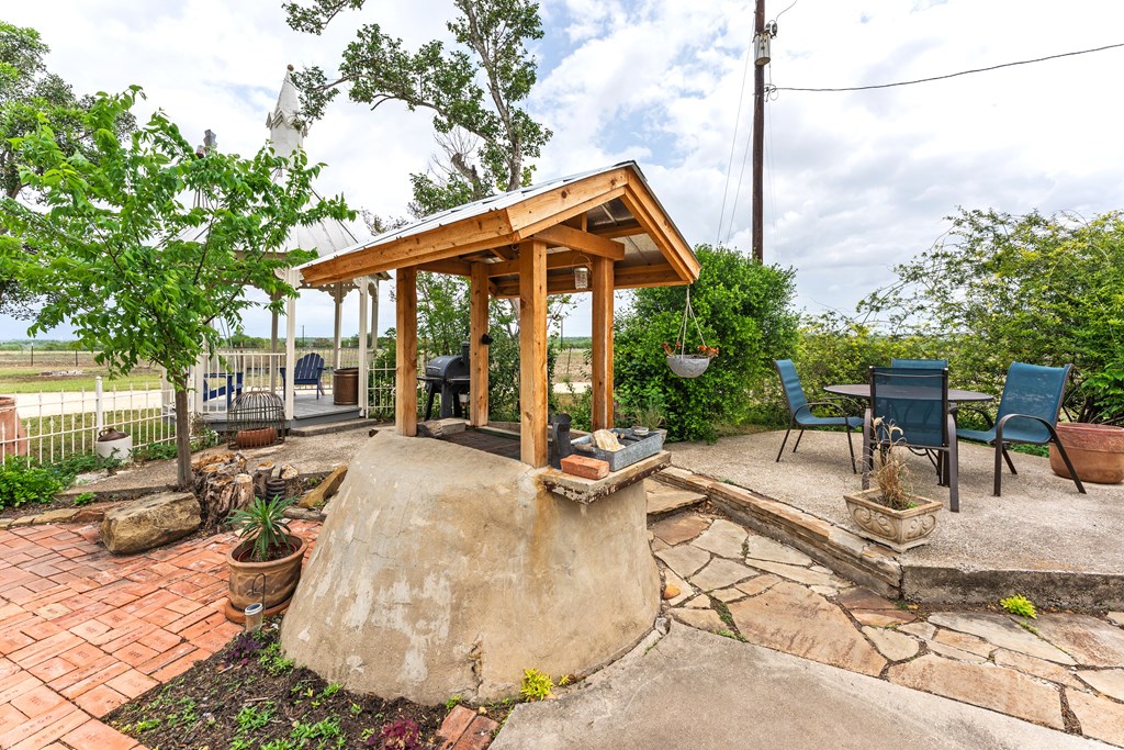 main property photo 38