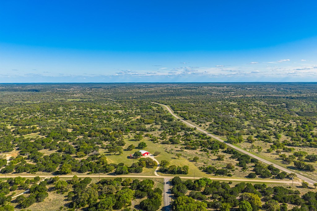 main property photo 37