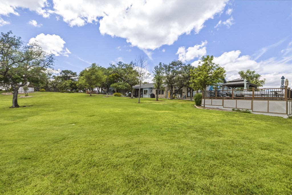 main property photo 39