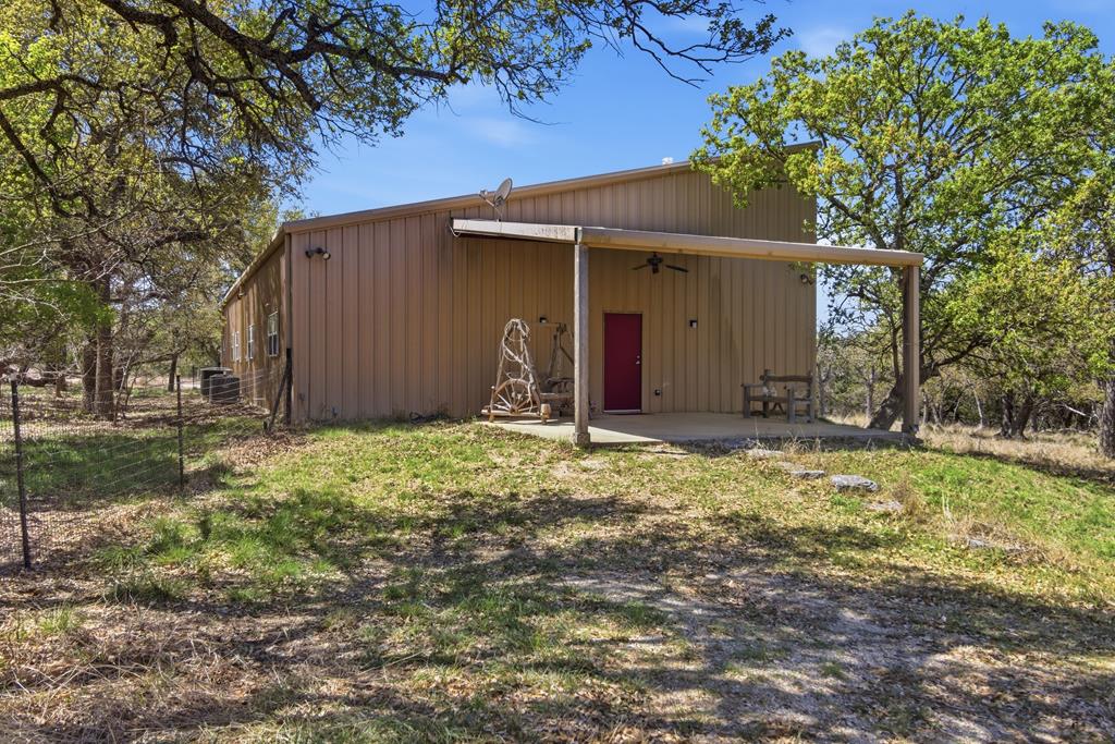 main property photo 40