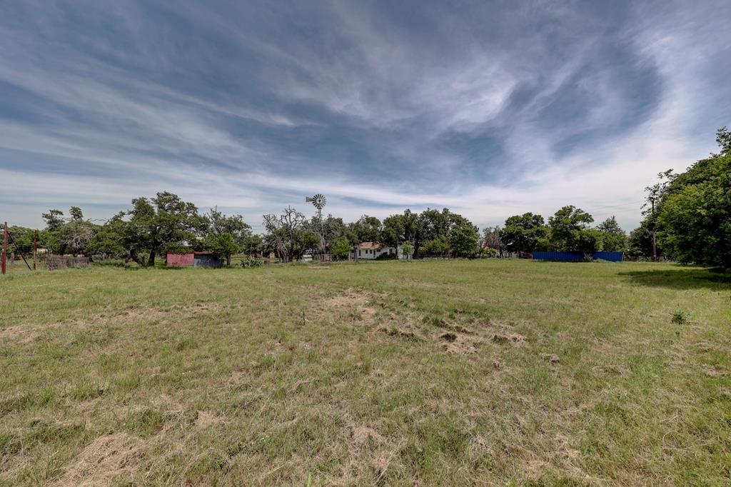 main property photo 36
