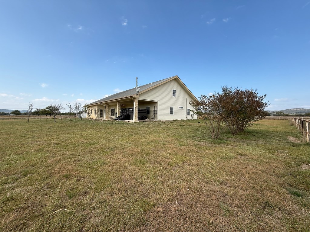 main property photo 12