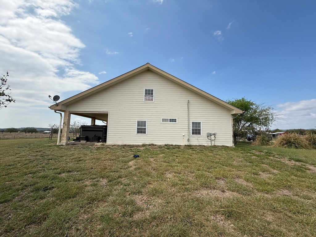 main property photo 13