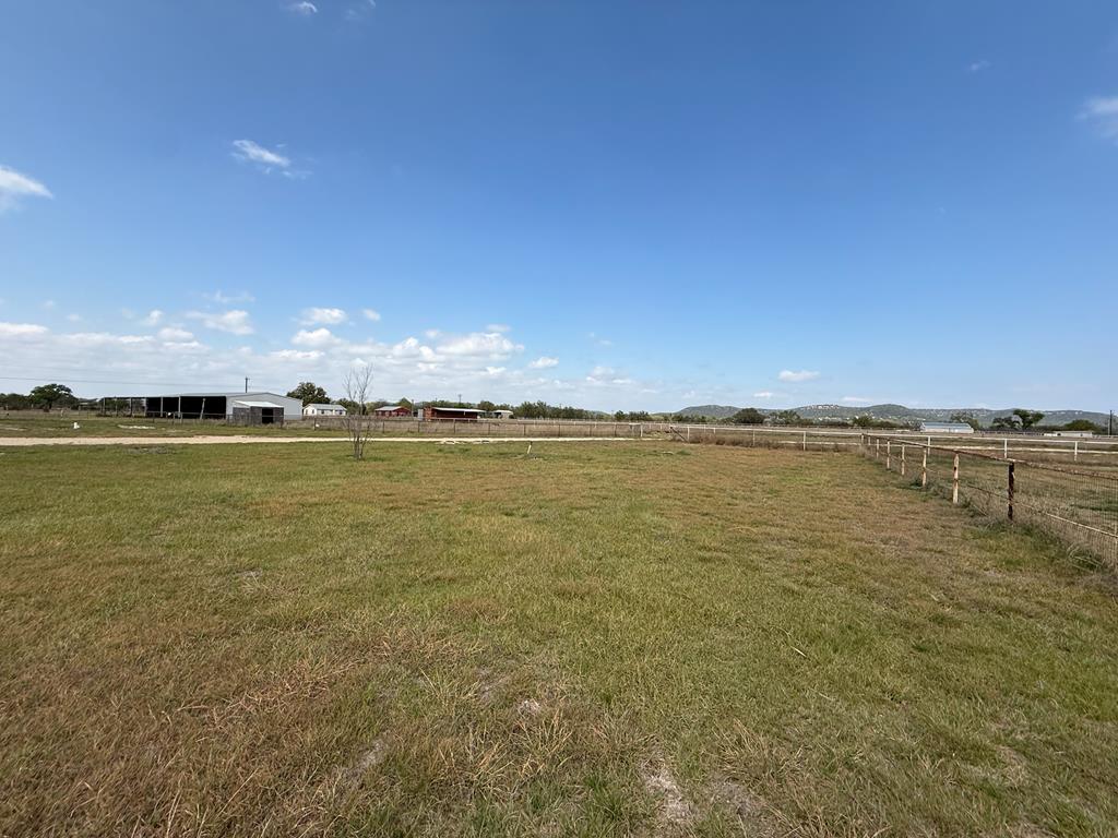 main property photo 88