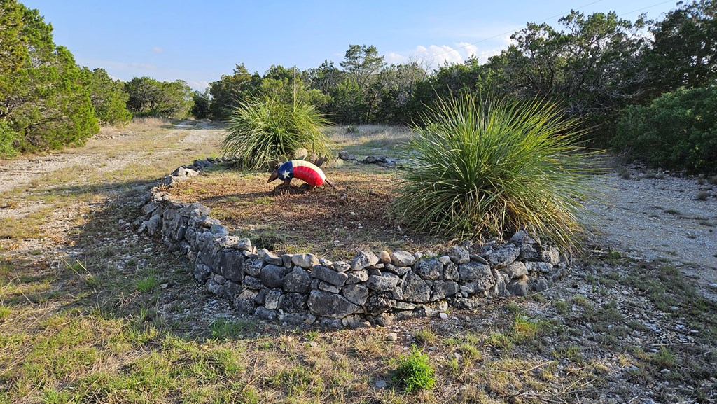 main property photo 33