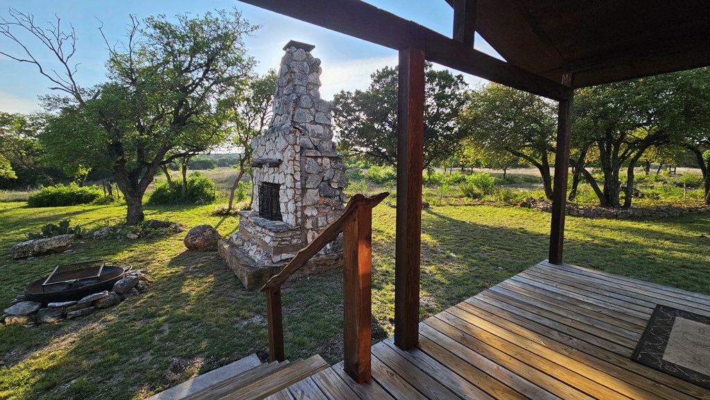 main property photo 40