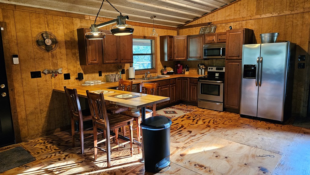 main property photo 43