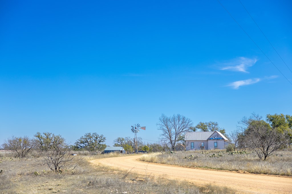 main property photo 76
