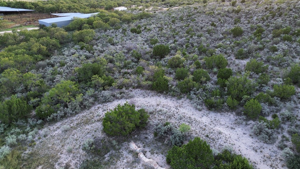 main property photo 10