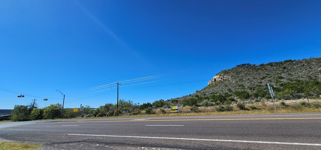 main property photo 34