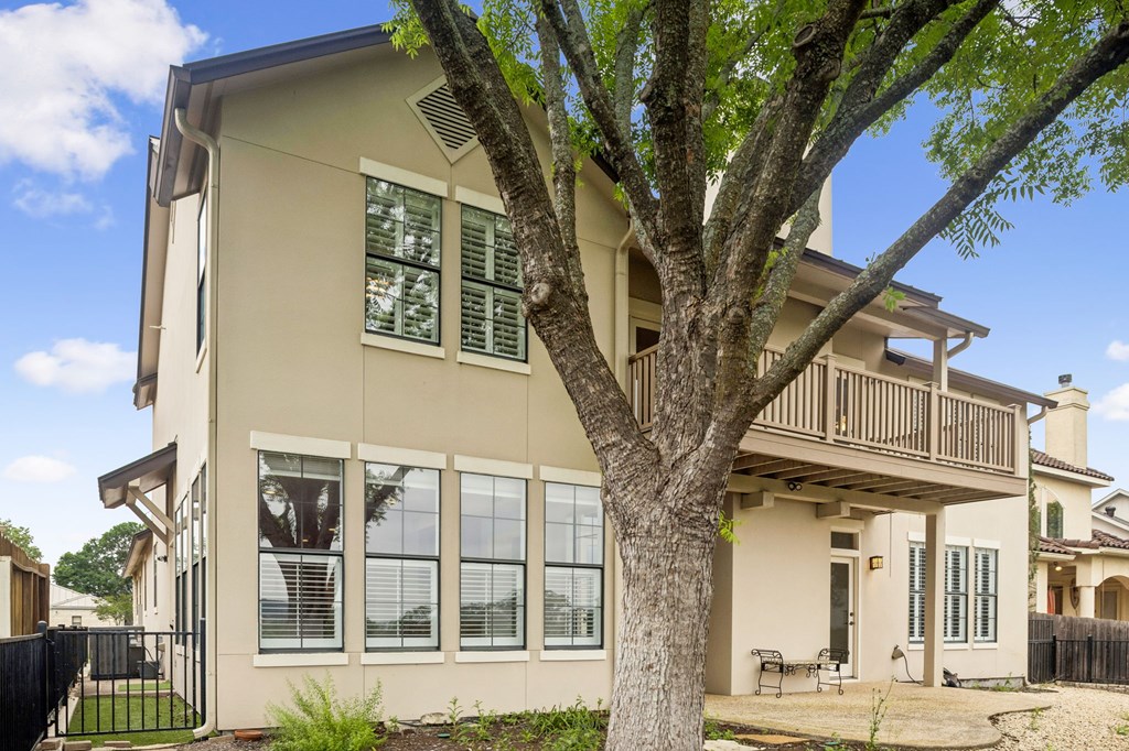 main property photo 49