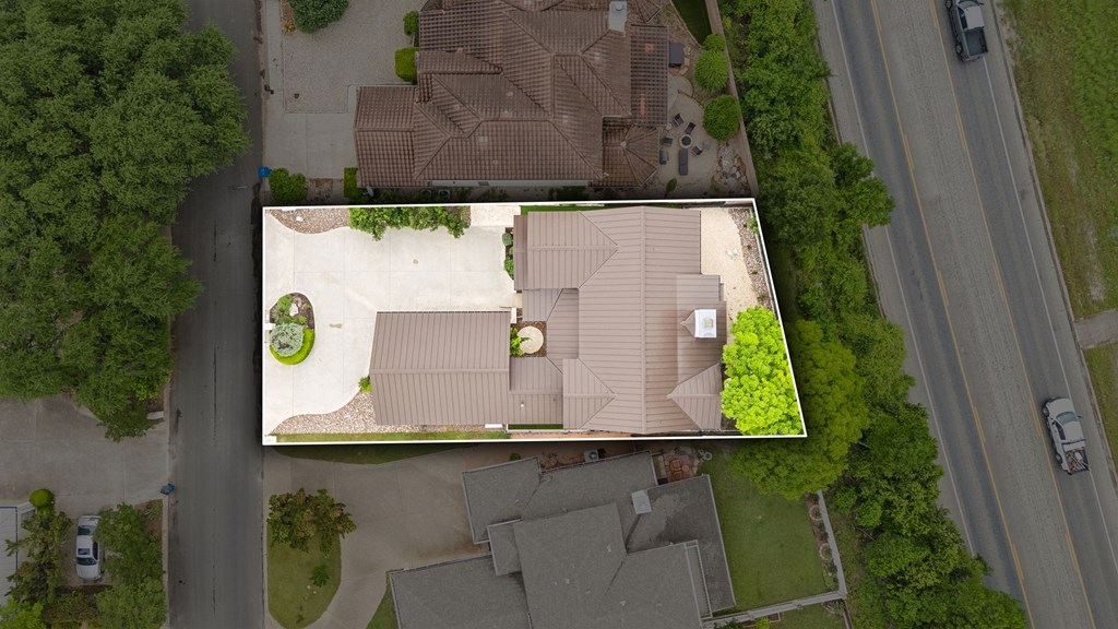 main property photo 62